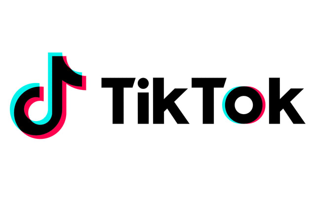 TikTok Ads Sénégal : Pourquoi votre site e-commerce doit être prêt pour le Social Commerce en 2026